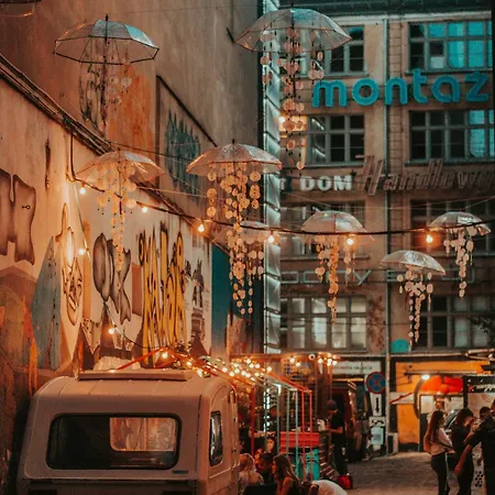 Camden - Old Town * Вроцлав